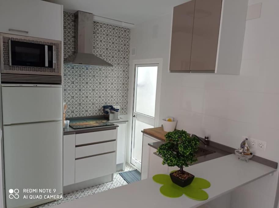 Malaga Beach, Pedregalejo Apt.4/6 2 Hab. ภายนอก รูปภาพ